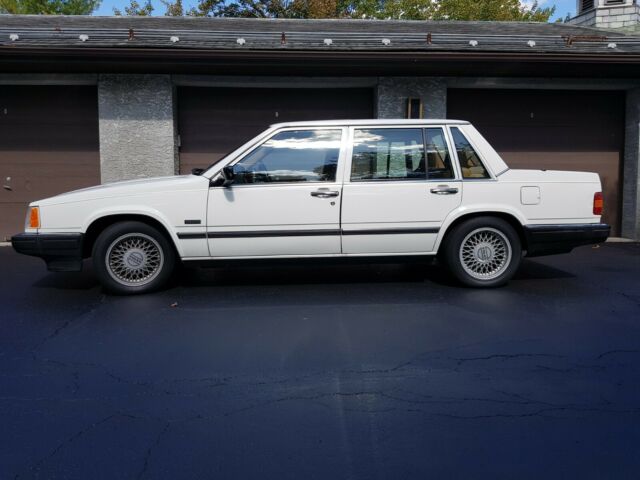 At 64,462 miles this is a vintage, collectible beauty in great condition! 1990 Volvo 760 GLE