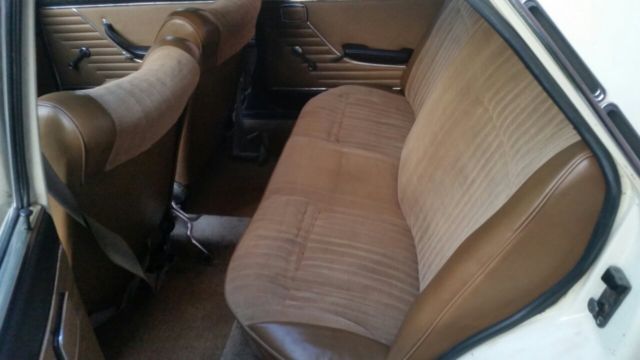 1970 Audi 100 4 door - photo 10