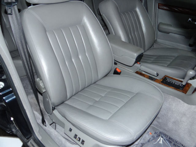 1990 Audi V8 Quattro 4dr Sedan - photo 10