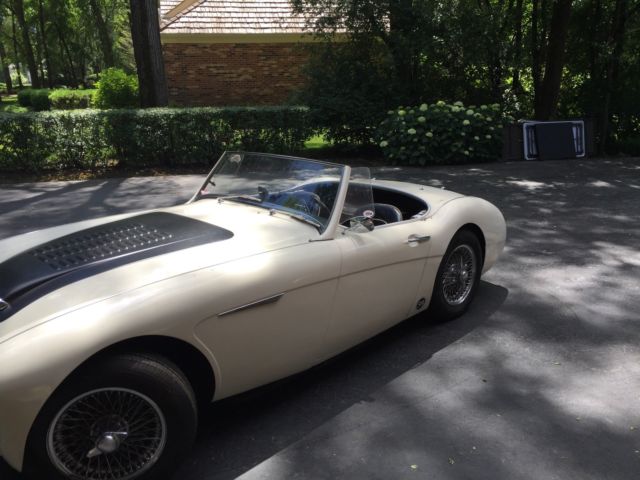 1959 Austin Healey 100-6 Louvered bonnet - photo 3