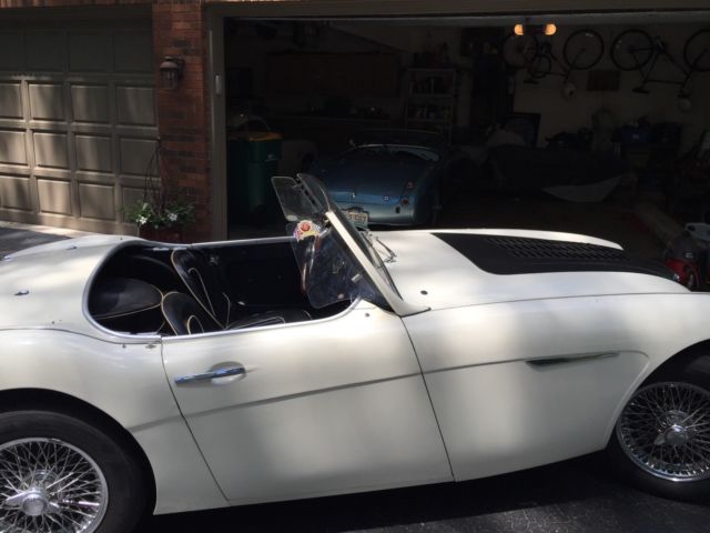 1959 Austin Healey 100-6 Louvered bonnet - photo 4
