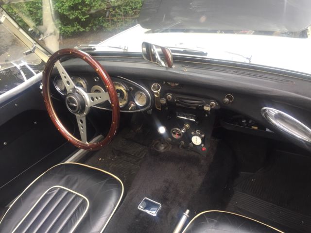 1959 Austin Healey 100-6 Louvered bonnet - photo 9