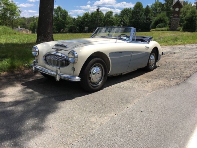 AUSTIN HEALEY 1965 3000 BJ8 MK III PHASE 1 1965 Austin Healey 3000 Blue