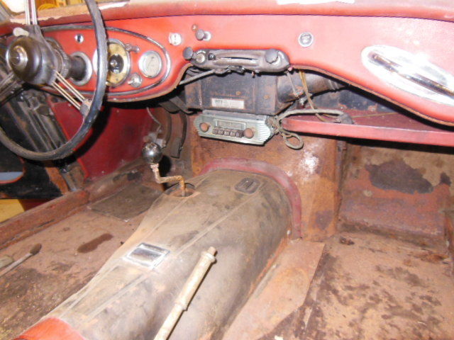 1961 Austin Healey 3000 red - photo 9