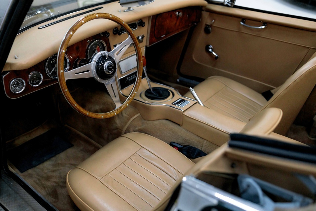 1967 Austin-Healey 3000 Mark III Convertible - photo 2