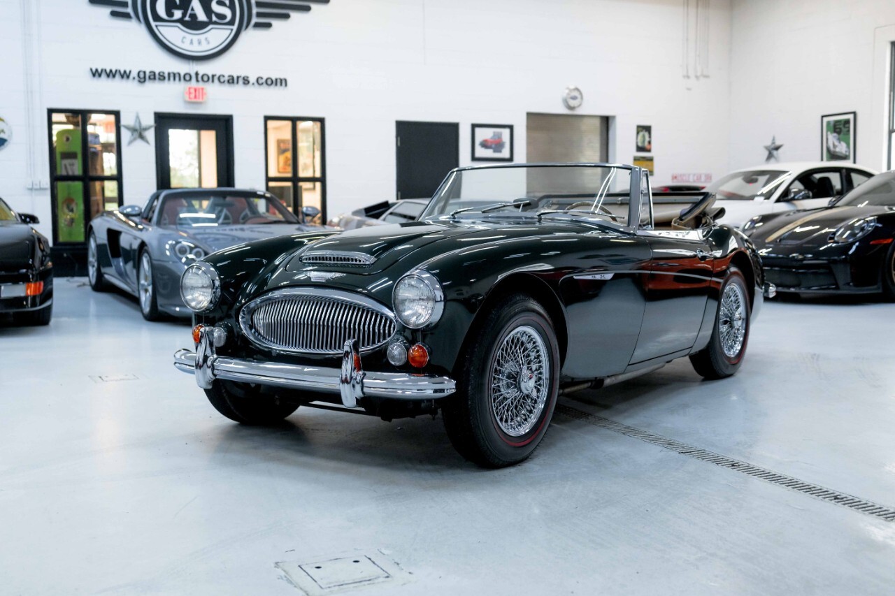 1967 Austin-Healey 3000 Mark III Convertible - photo 3