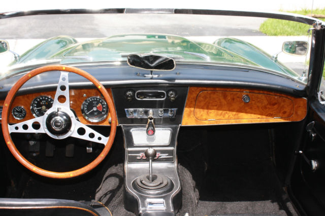 1965 Austin Healey 3000 - photo 5