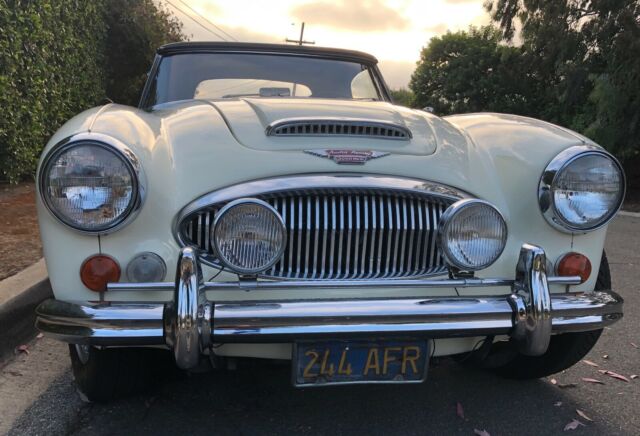 1966 Austin Healey 3000 - photo 4