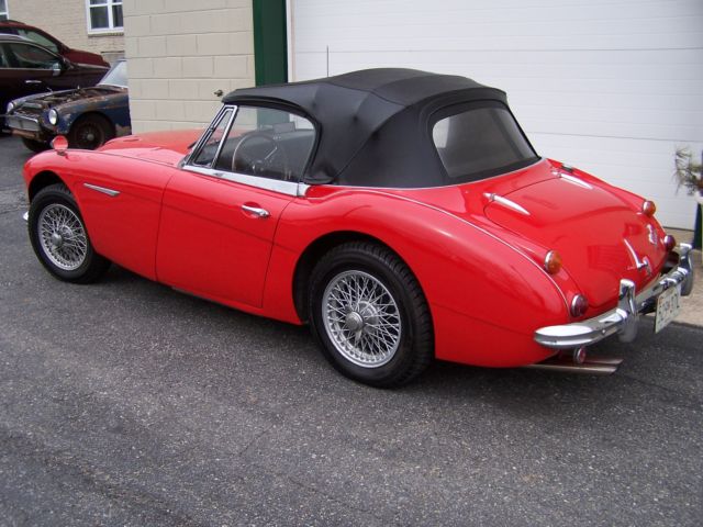 1967 Austin Healey 3000 - photo 2