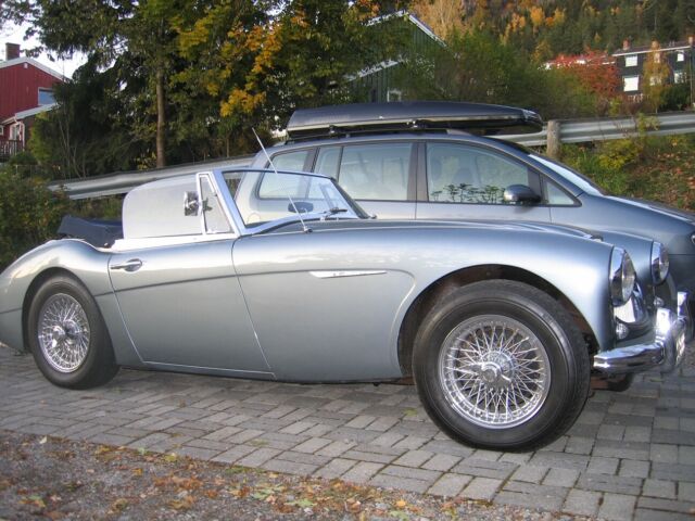 1963 Austin Healey 3000 - photo 2