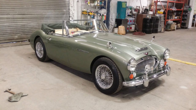 1967 Austin Healey 3000 - photo 5