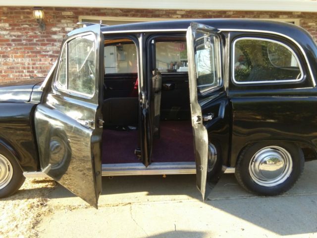1966 Austin FX4 - photo 3