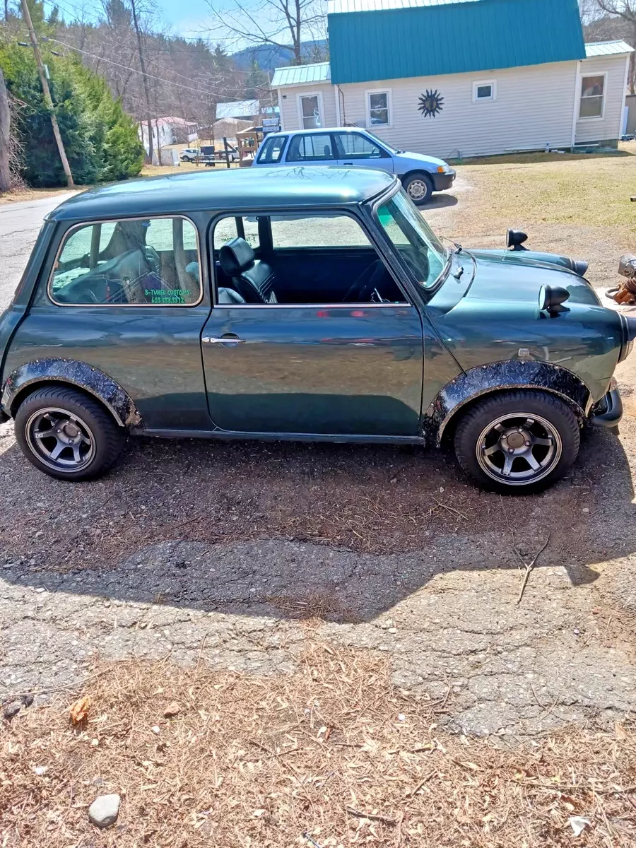 Austin mini cooper classic / Japan import 1990 . D16z6 engine 1965 Austin Mini Cooper