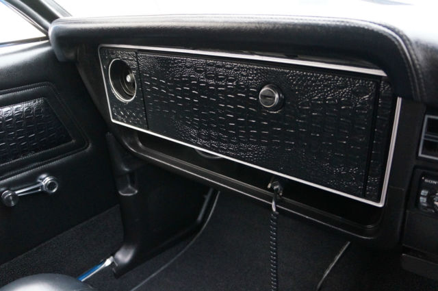 1976 Ford Falcon 2 door coupe XB XC - photo 10