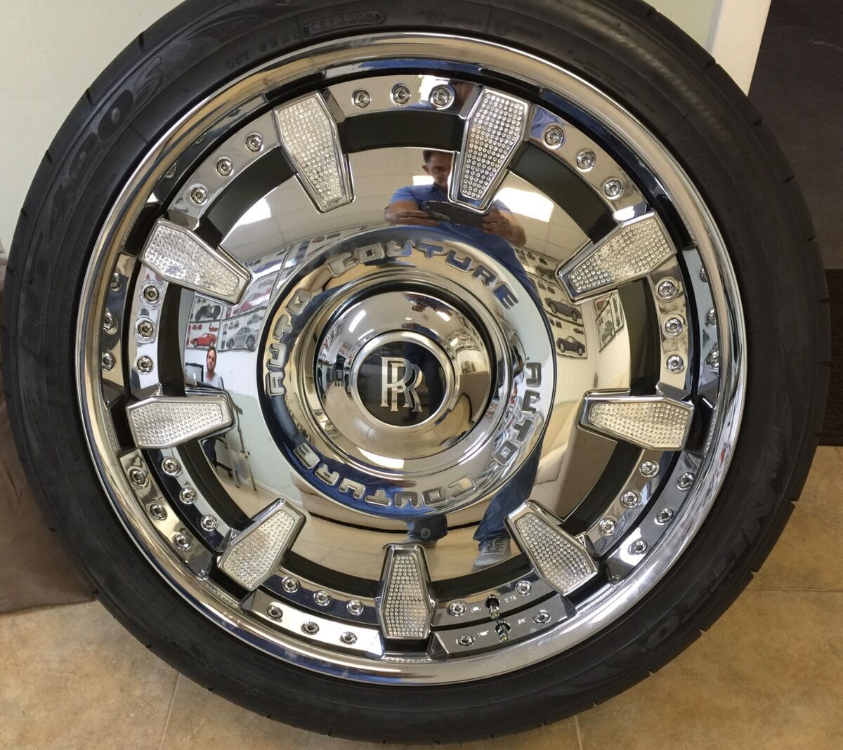 Auto couture wheels. Swarovski studded. Rare. Phantom. 1900 Rolls-Royce Phantom