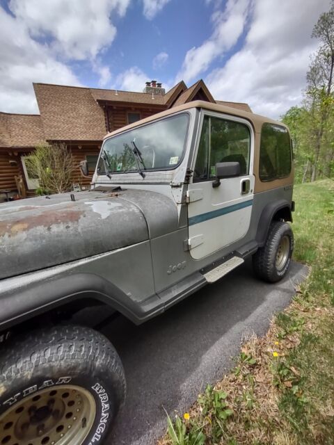 1987 Jeep Wrangler - photo 9