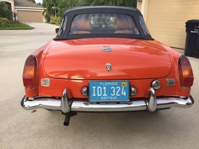 1977 MG MGB - photo 2