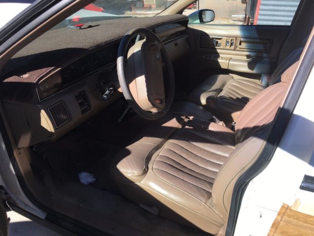 19920000 Buick Roadmaster - photo 4
