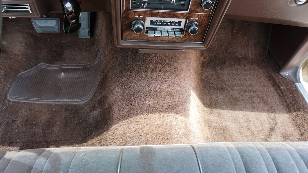 1983 Oldsmobile Cutlass - photo 13