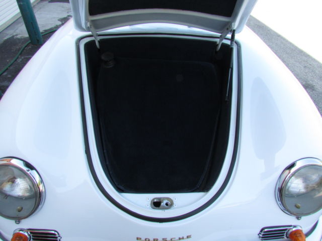 1957 Porsche 356 INTERMECCANICA CONTINUATION SPEEDSTER 356 REPLICA - photo 9