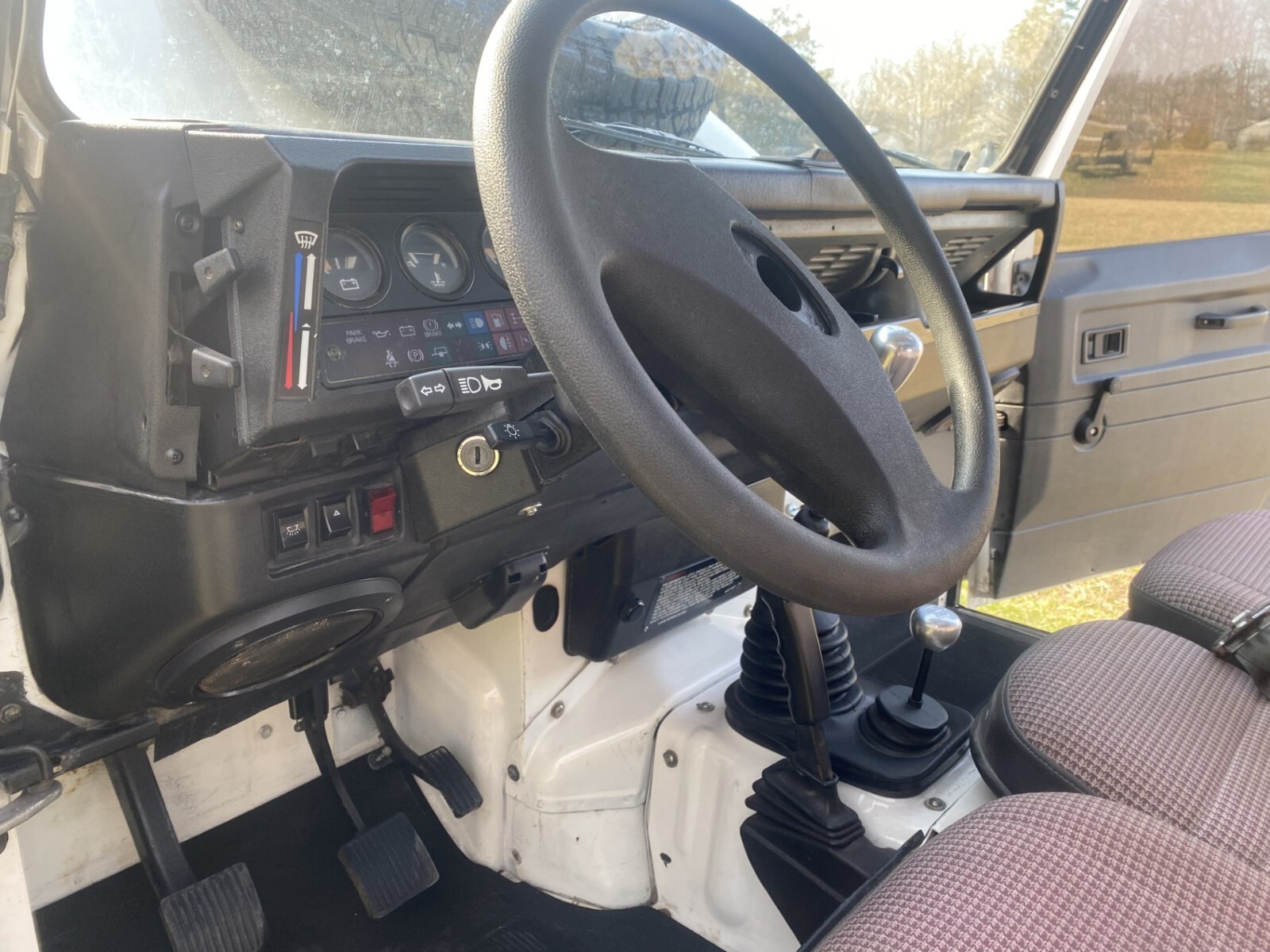 1993 Land Rover Defender - photo 11
