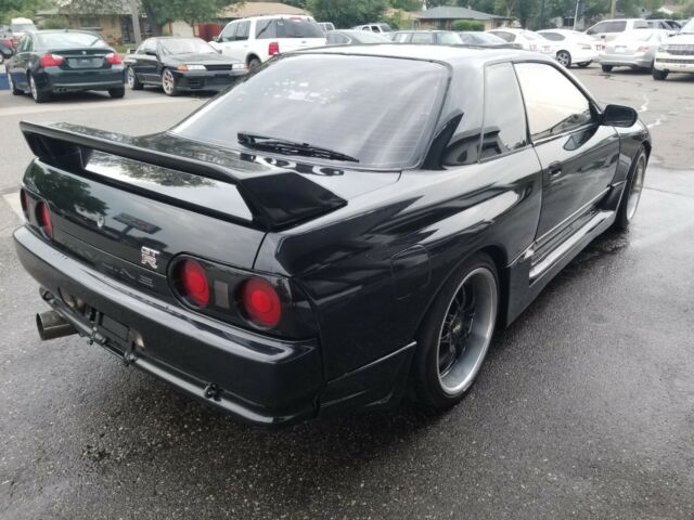 1991 Nissan GT-R R-32 - photo 3