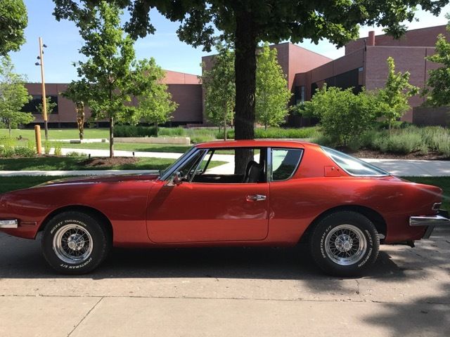 Avanti II 1974 400ci 1974 Studebaker Avanti II