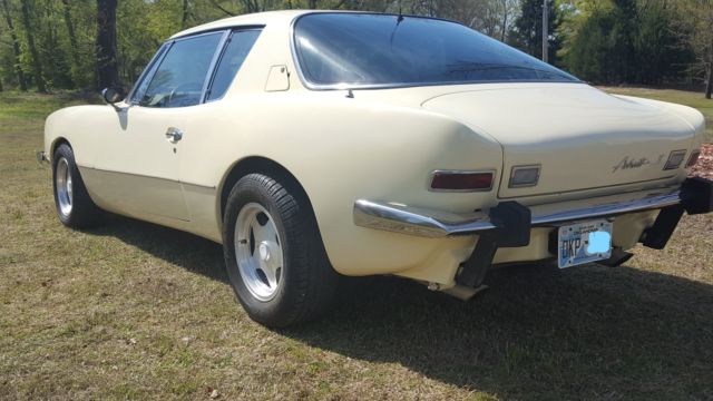 1981 Studebaker Avanti - photo 2