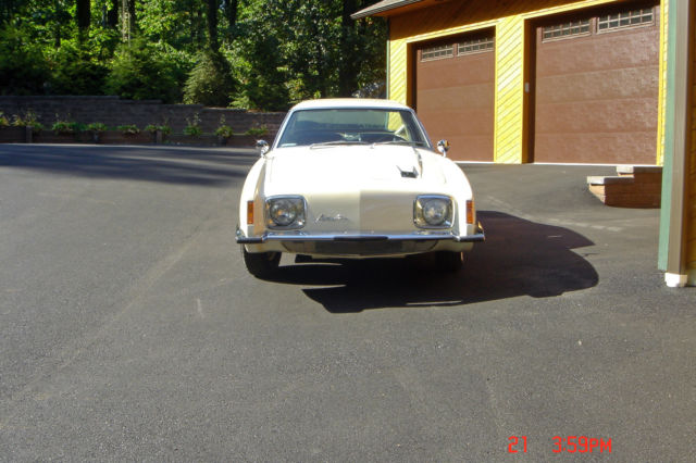1964 Studebaker Avanti - photo 2