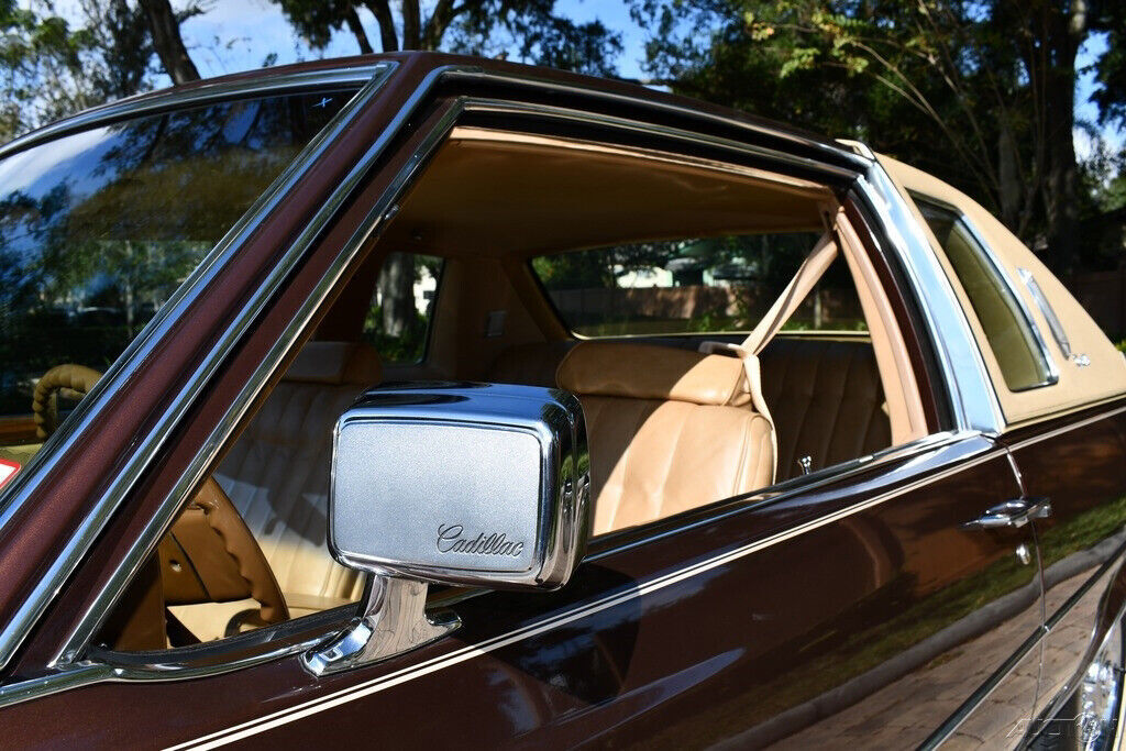 1977 Cadillac DeVille Spectacular Grand National 1st Place Winner - photo 12