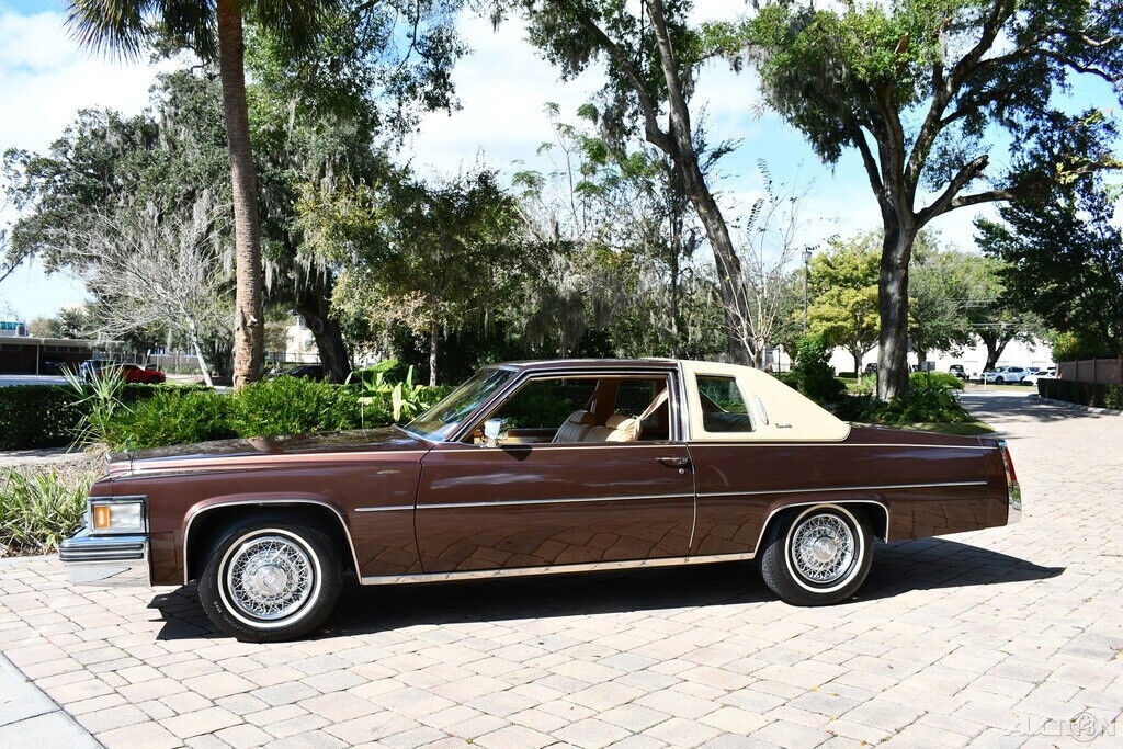 1977 Cadillac DeVille Spectacular Grand National 1st Place Winner - photo 3