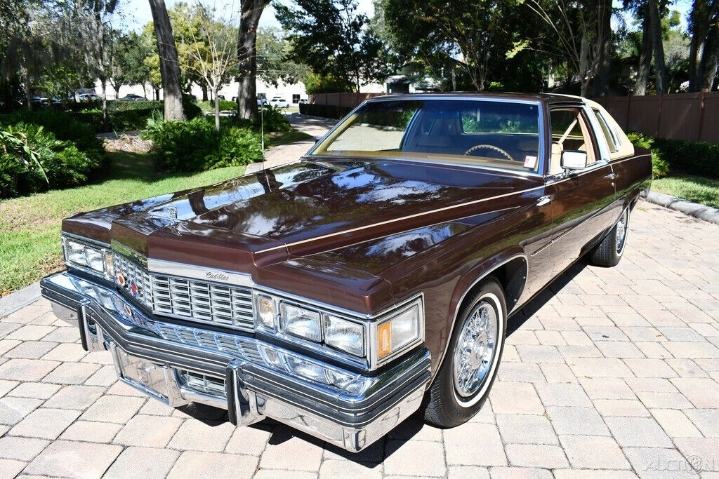 1977 Cadillac DeVille Spectacular Grand National 1st Place Winner - photo 8