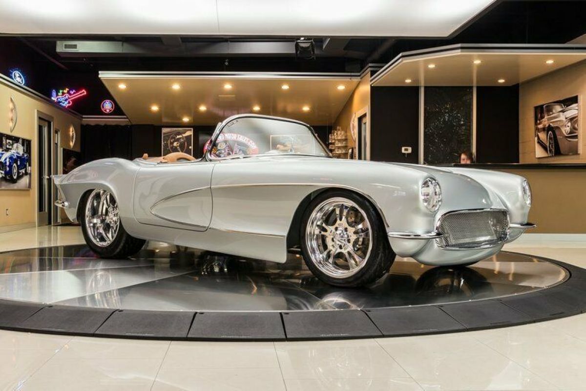 1962 Chevrolet Corvette Restomod - photo 10