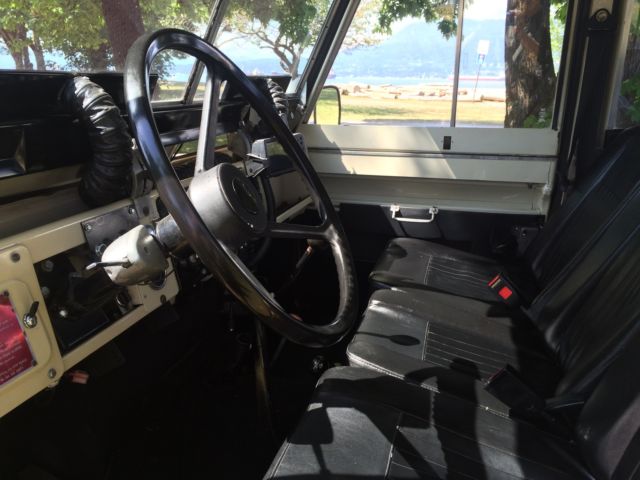 1969 Land Rover Land Rover Series IIa 109