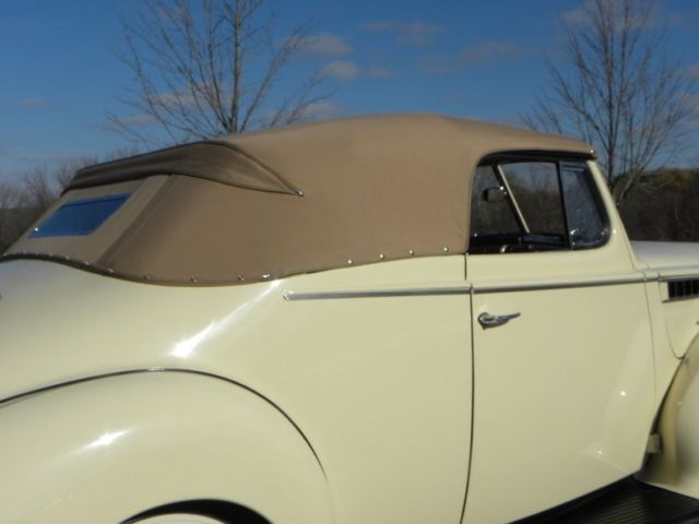 1940 Packard 120 Deluxe Convertible Coupe 1801 - photo 7