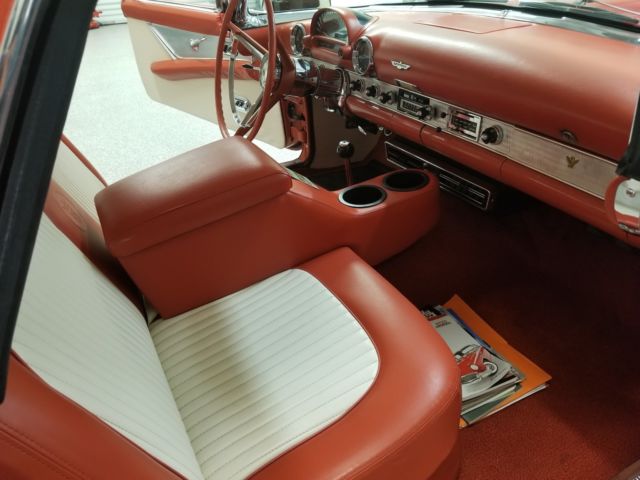 1956 Ford Thunderbird - photo 4