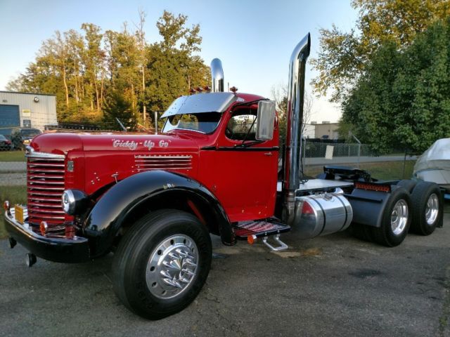 1947 International Harvester KB6 road truck - photo 7
