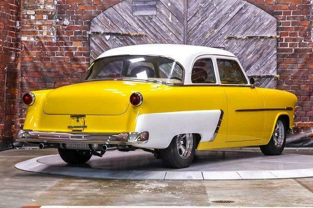 1953 Ford Fairlane Customline - photo 4