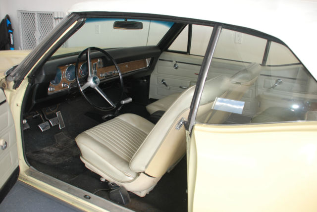 1968 Pontiac GTO 2-Door Convertible - photo 10