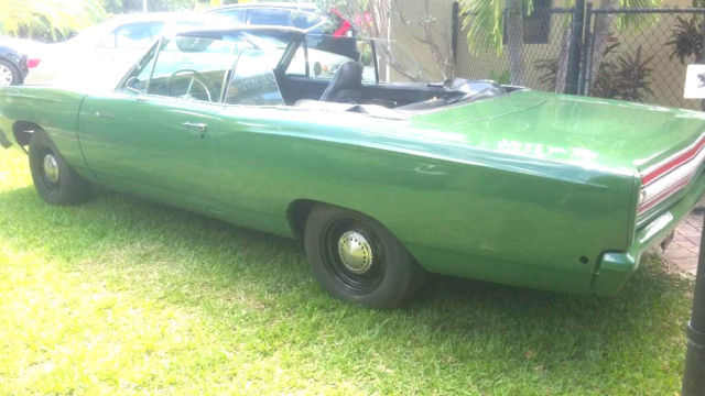 AWESOME 1968 PLYMOUTH ROADRUNNER CONVERTIBLE TRIBUTE PROJECT! 383-V8 BIG BLOCK! 1968 Plymouth Road Runner Convertible