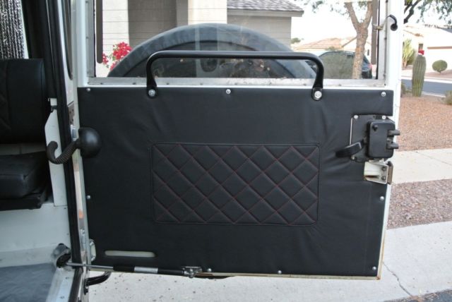 1980 Land Rover Defender 110 - photo 9
