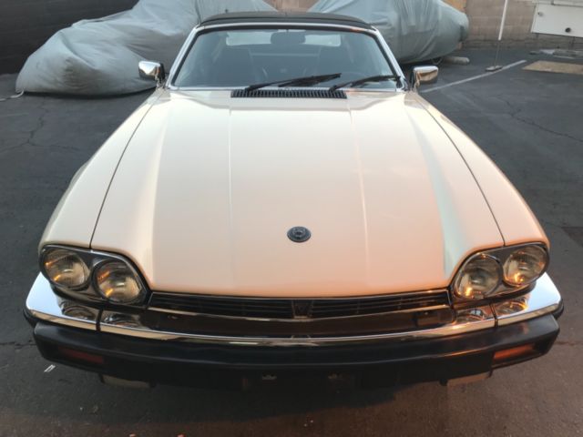 1987 Jaguar XJS XJSC CONVERTIBLE - photo 2
