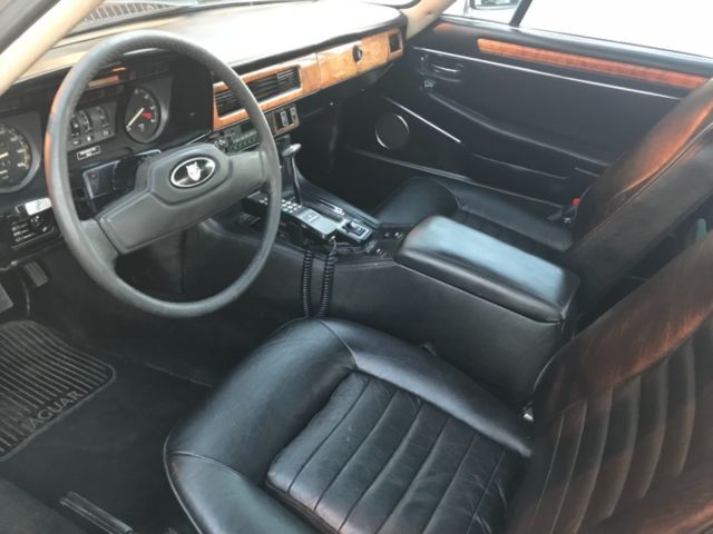 1987 Jaguar XJS XJSC CONVERTIBLE - photo 8