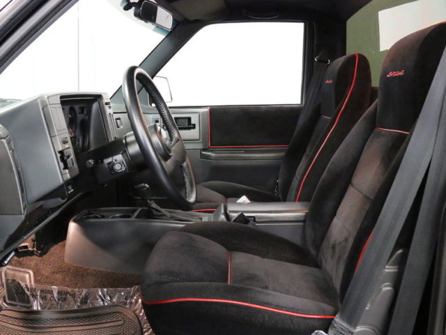 1991 GMC Syclone - photo 5