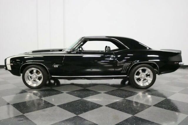1969 Chevrolet Camaro SS Restomod - photo 3
