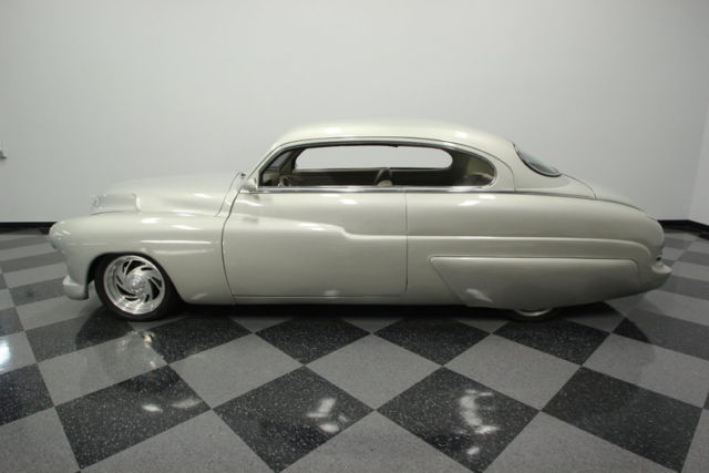 1950 Mercury Sedan - photo 2