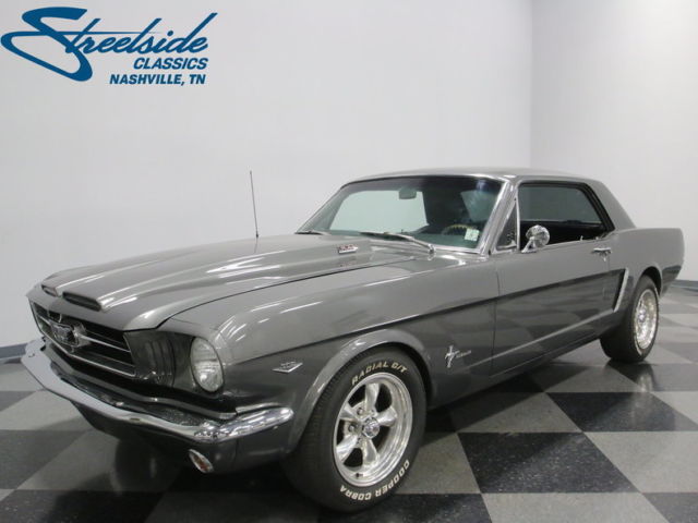 AWESOME COLOR COMBO, 302CI, UPGRADED 5 SPEED MANUAL, A/C, SWEET LOOKING STANG! 1965 Ford Mustang
