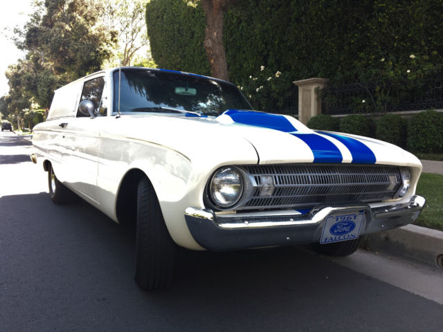 1961 Ford Falcon Falcon Wagon - photo 4