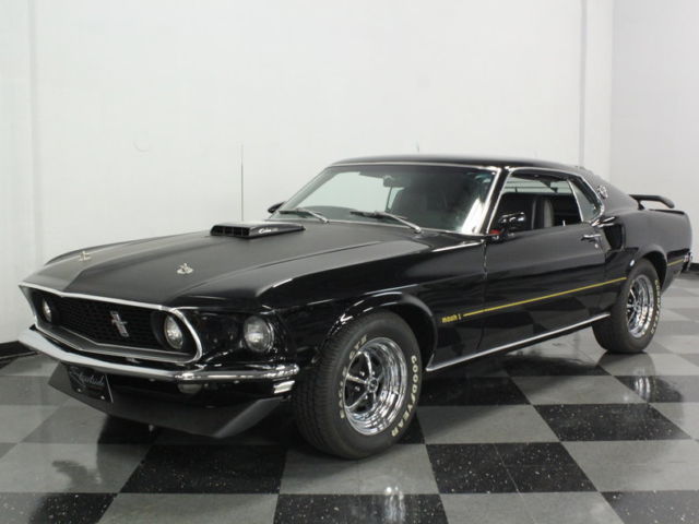 AWESOME MACH 1 W/ 428 COBRA JET & 4 SPEED! BEAUTIFUL ROTISSERIE RESTORATION! 1969 Ford Mustang Mach 1