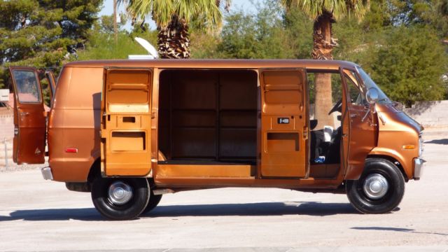 1976 Dodge Ram Van B300 TRADESMAN - photo 2